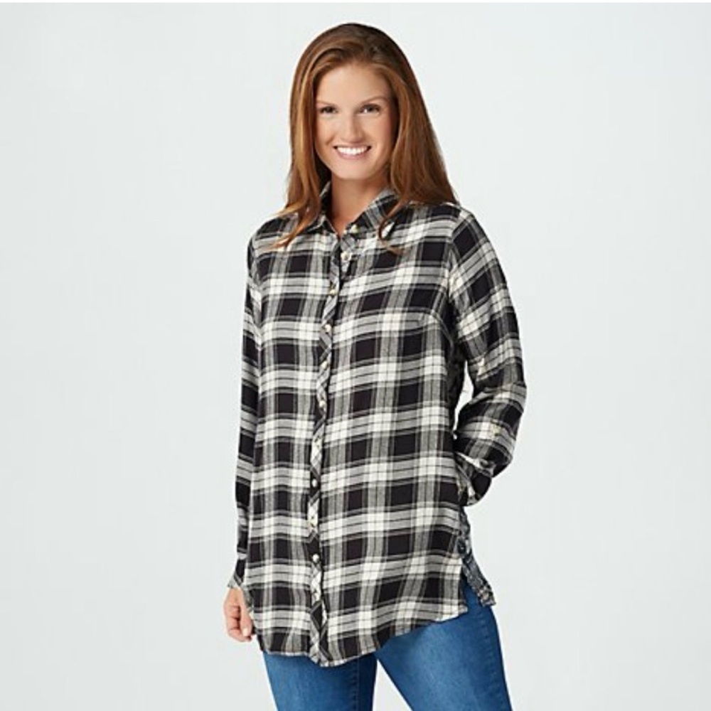 Tolani Plaid and Contrast Print Button Down Shirt Large - Picture 16 of 16